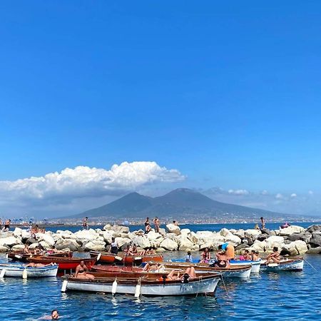 Bed and Breakfast A due passi da Dante Napoli Esterno foto