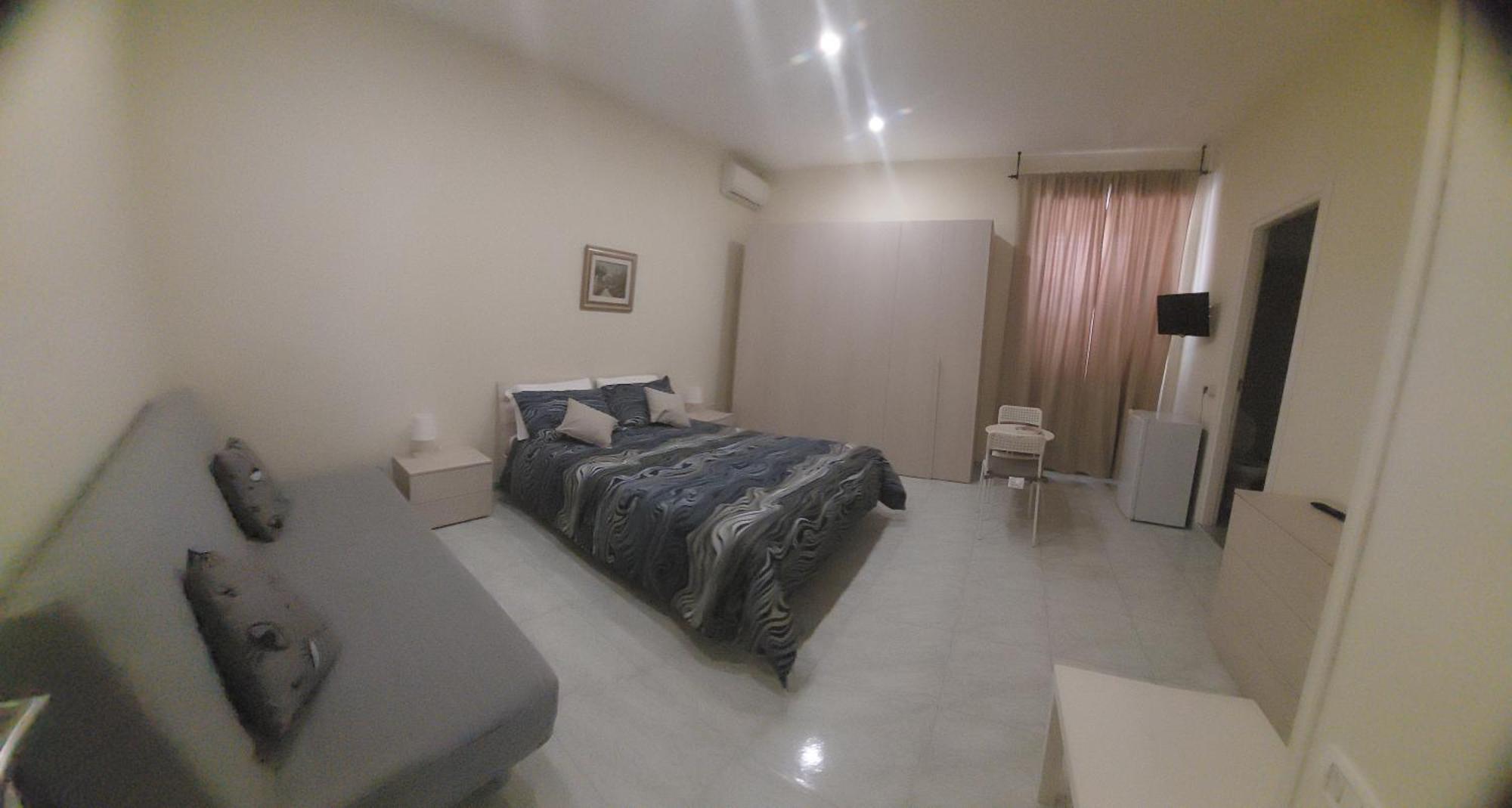 Bed and Breakfast A due passi da Dante Napoli Esterno foto