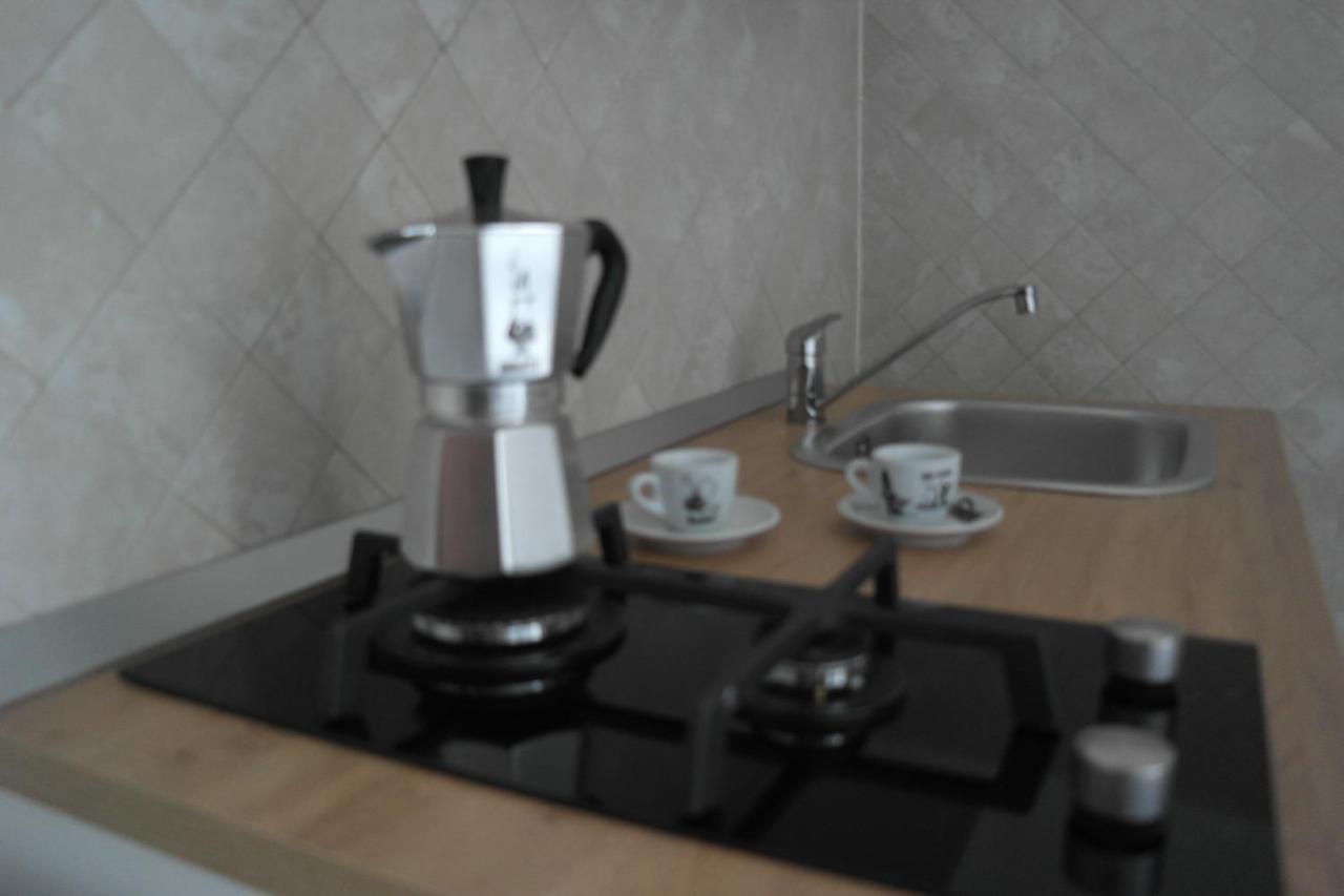 Bed and Breakfast A due passi da Dante Napoli Esterno foto